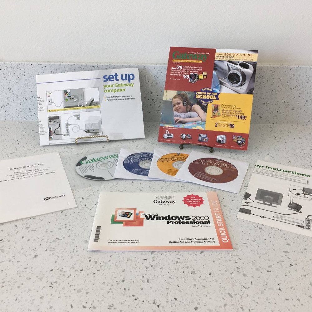 Gateway Operating System, Backup CDs, Brochures, and Set Up Bundle, circa 2002